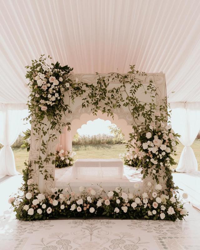 Elegant event décor by InStyle Events Vancouver